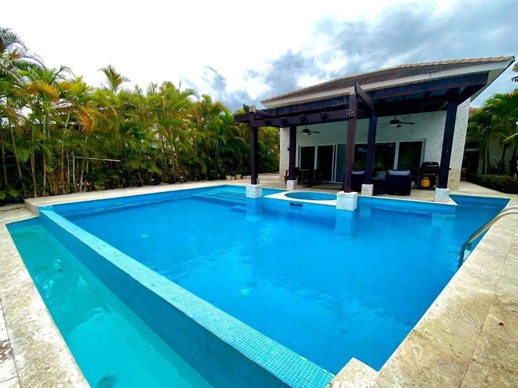 Private Punta Cana Villa With Pool & Golf View 0*,  Δομινικανή Δημοκρατία