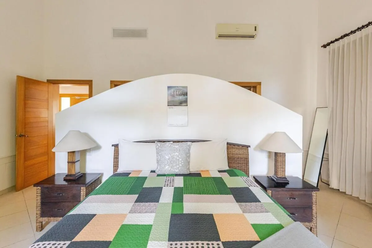 Private Punta Cana Villa With Pool & Golf View